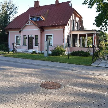 Aina Hotel Sigulda Ngoại thất bức ảnh